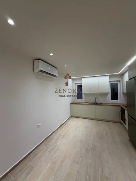 Sarande, shitet apartament 1+1+Ballkon Kati 2, 58 m² 117.000 € (Rruga Flamurit)