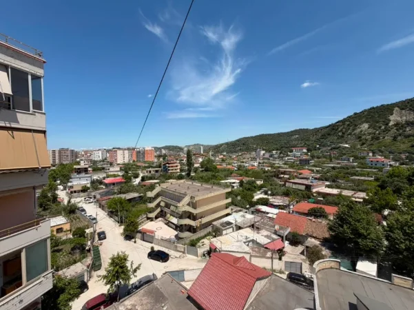 Vlore, shitet apartament Studio Kati 7, 95.000 €