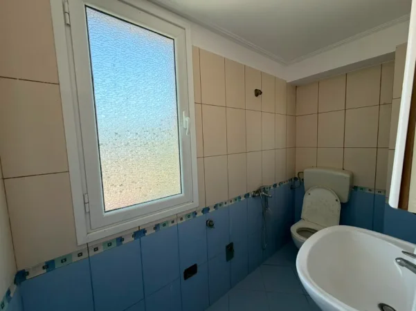 Vlore, shitet apartament Studio Kati 7, 95.000 €