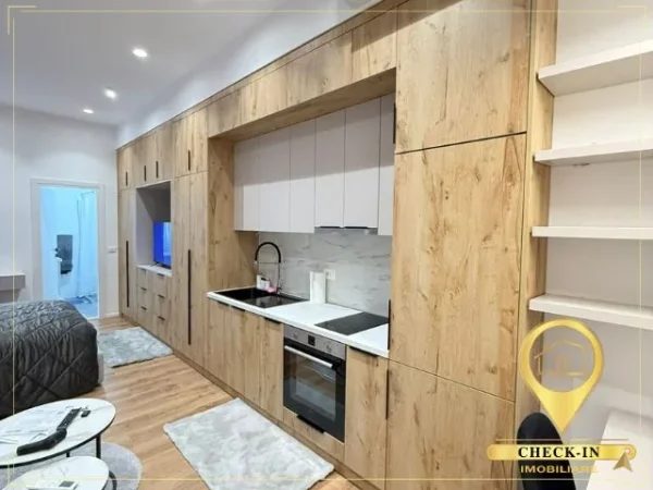 Tirane, shitet apartament 1+1 Kati 1, 35 m² 55.000 € (Rruga Sotir Caci)