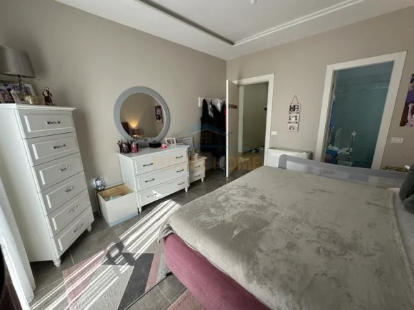 Tirane, shitet apartament 2+1+2+PARKIM, Kati 6, 117 m² 250.000 € (GREEN CITY RESIDENCE , Unaza e Re)