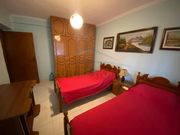 Tirane, jepet me qera apartament 2+1 Kati 1, 85 m² 600 € (RRUGA E ELBASANIT)