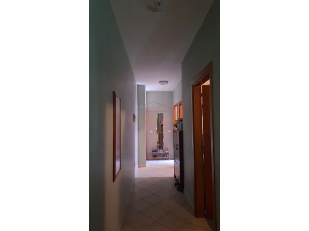 Qerret, shitet 3+1+Ballkon Kati 1, 140 m² 325.000 € 