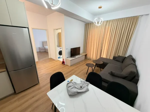 Tirane, jepet me qera apartament 1+1 Kati 2, (Ali Demi)
