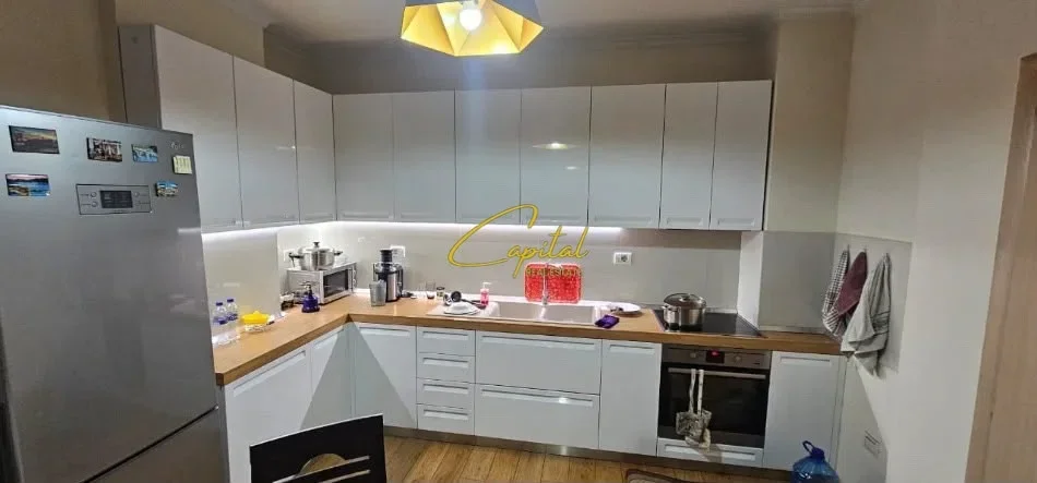 Tirane, shitet apartament 2+1 Kati 6, 103 m² 185.000 € (ASTIR)