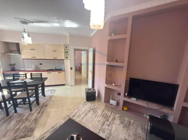 Tirane, jepet me qera apartament 1+1 Kati 1, 72 m² 450 € (Astir, Unaza e Re)