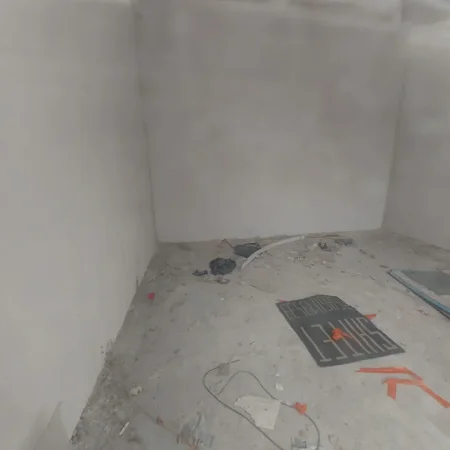 Tirane, shitet dyqan Kati 0, 24 m² 35.000 € (Kullat e Arabit)