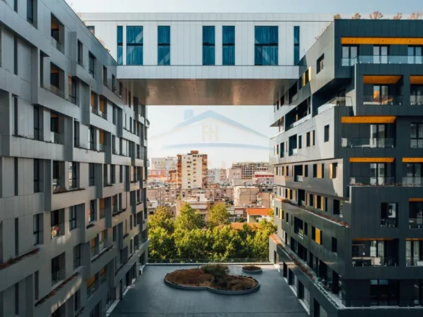 Tirane, jepet me qera apartament 1+1 Kati 6, 76 m² 750 € (RRUGA E KAVAJES , SQUARE 21)