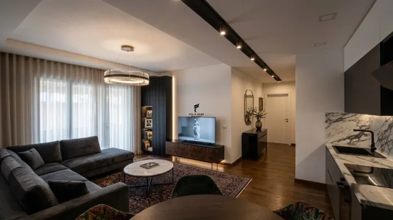 Tirane, jepet me qera apartament 2+1 Kati 6, 84 m² 700 € (PORCELANI)