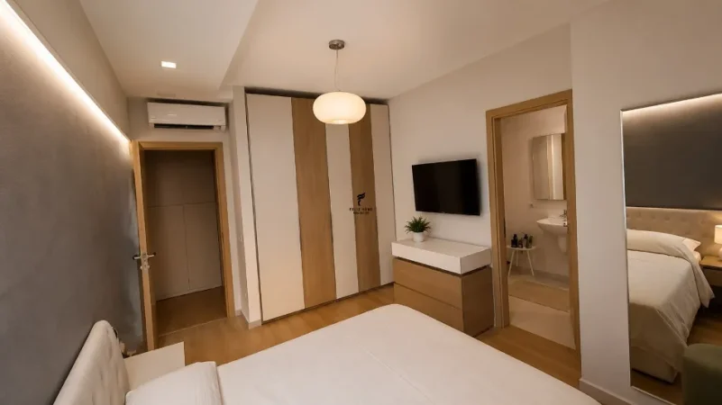 Tirane, jepet me qera apartament 2+1 Kati 6, 84 m² 700 € (PORCELANI)
