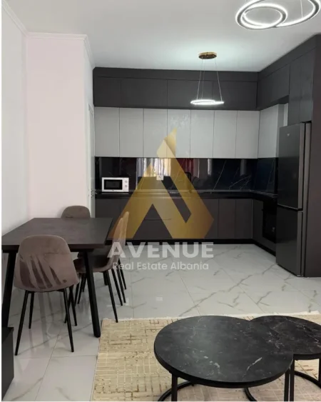 Tirane, jepet me qera apartament 1+1 Kati 3, 77 m² 500 € (Urban Gate Astir)