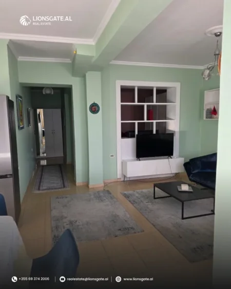 Tirane, jepet me qera apartament 2+1+Ballkon Kati 2, 100 m² 650 € 