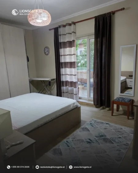 Tirane, jepet me qera apartament 2+1+Ballkon Kati 2, 100 m² 650 € 