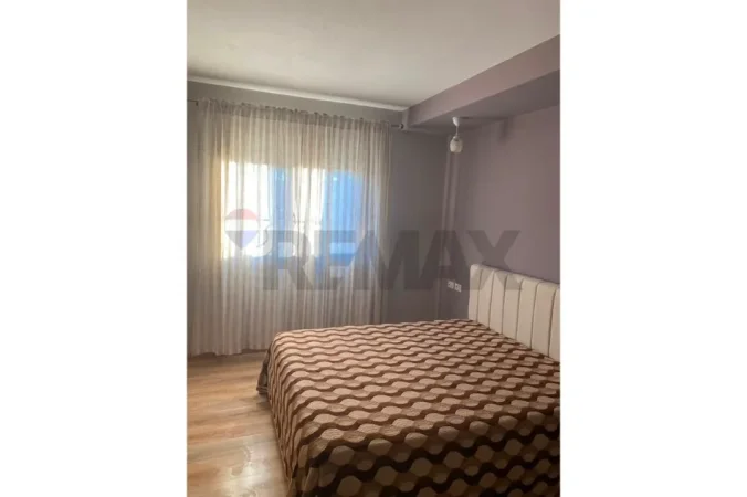Tirane, jepet me qera apartament 1+1 Kati 1, 60 m² 45.000 € (Ali Demi)