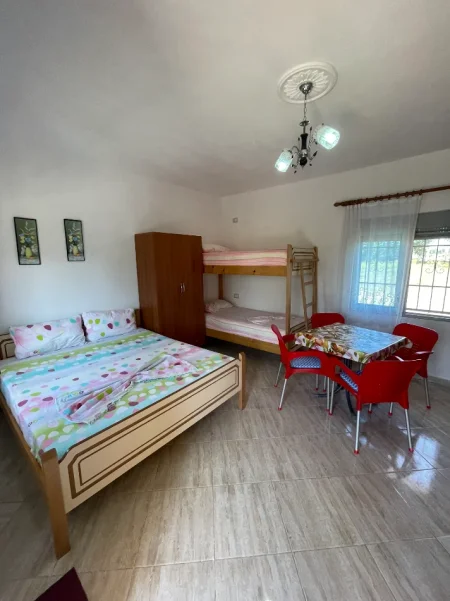 Gjiri Lalezit | Hamallaj, jepet me qera nga Pronari, pa-komision apartament+verande | Penthouse Kati 1, 45 m² 25 € (Market Ndoja hamallaj)