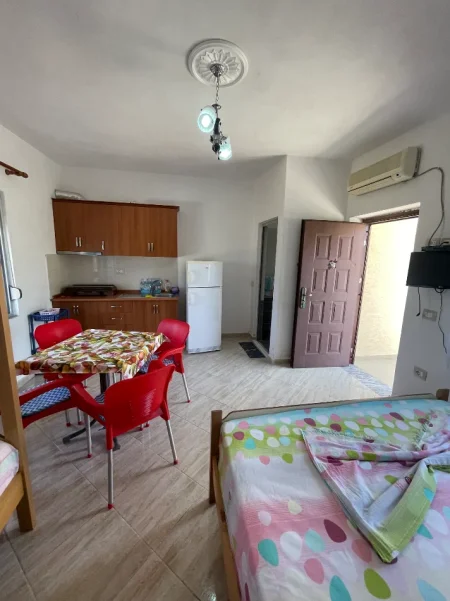 Gjiri Lalezit | Hamallaj, jepet me qera nga Pronari, pa-komision apartament+verande | Penthouse Kati 1, 45 m² 25 € (Market Ndoja hamallaj)