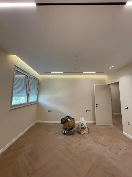 Tirane, Shitet Apartament 2+1+2 , 101 m² 320.000€, Ish Ekspozita