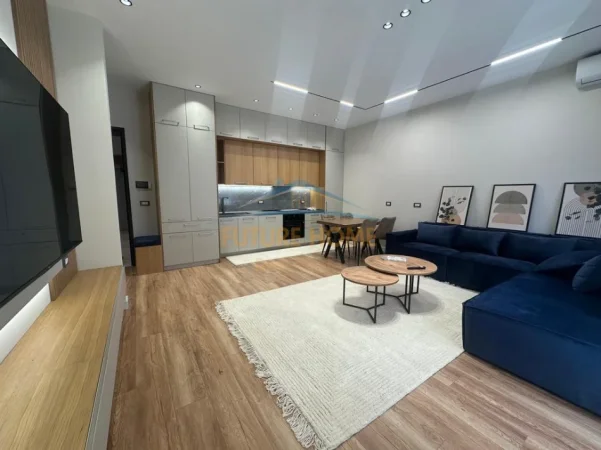 Tirane, jepet me qera apartament 1+1+Ballkon Kati 6, 75 m² 1.000 € (Delijorgji)