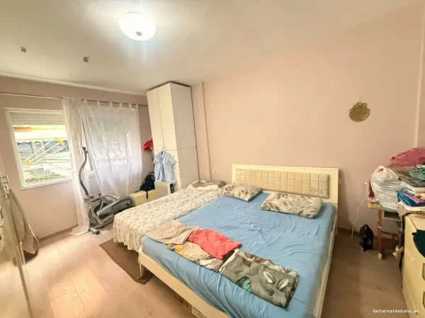Tirane, jepet me qera apartament 2+1 Kati 1, 85 m² 1.000 € (Medar Shtylla)
