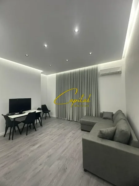 Tirane, jepet me qera apartament 1+1 Kati 1, 53 m² 700 € (RRUGA E ELBASANIT)