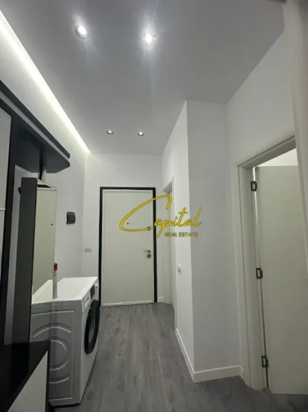Tirane, jepet me qera apartament 1+1 Kati 1, 53 m² 700 € (RRUGA E ELBASANIT)