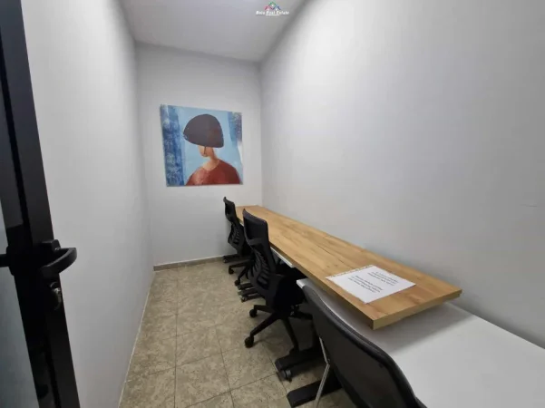 Tirane, jepet me qera zyre Kati 5, 140 m² 2.600 € (Brigada e 8)