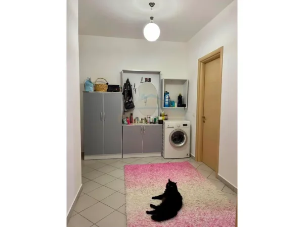 Tirane, shitet apartament 1+1 Kati 1, 71 m² 120.000 € (Unaza e re)