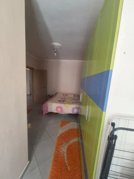 Tirane, jepet me qera apartament 2+1 Kati 2, 500 € (Astir)