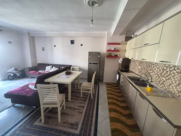 Tirane, jepet me qera apartament 2+1 Kati 2, 500 € (Astir)