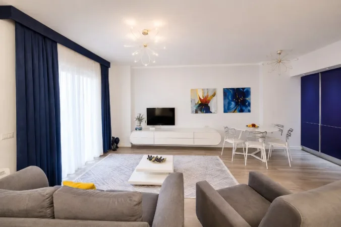 Tirane, jepet me qera apartament 2+1 Kati 5, 900 € (Brryli)