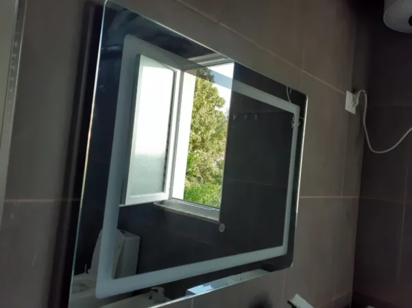 Tirane, jepet me qera apartament 3+1 Kati 3, 115 m² 550 € 