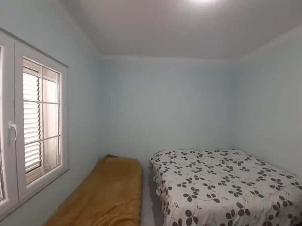 Tirane, jepet me qera Vile Vile 2 Katshe , 170 m² 1.500 € 