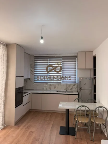 Jepet me qera Apartament 1+1 prane Rruges se Kosovareve (D8241Z-55)