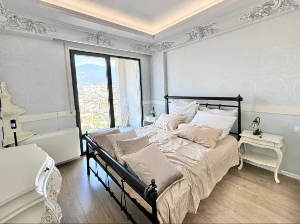 Tirane, jepet me qera apartament 1+1 Kati 7, 75 m² 650 € 