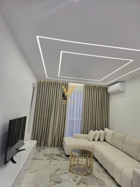 Tirane, jepet me qera apartament 1+1+Ballkon Kati 5, 65 m² 570 € (PASKUQAN)