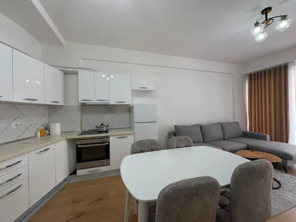 Tirane, jepet me qera apartament 2+1+Ballkon Kati 3, 90 m² 500 € (Urban Gate Astir)
