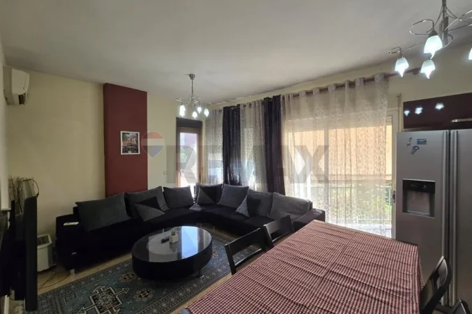Tirane, jepet me qera apartament 1+1 Kati 2, 65 m² 450 € (Rruga don bosko)
