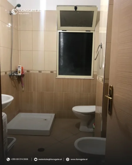 Tirane, jepet me qera apartament 2+1+Ballkon Kati 6, 85 m² 500 € 