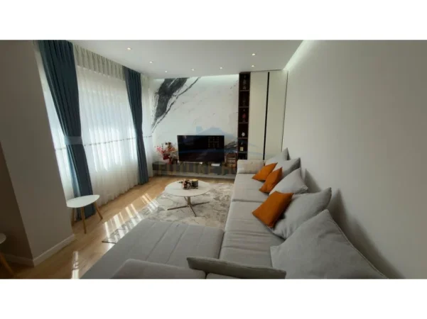 Tirane, shitet apartament 2+1 Kati 2, 88 m² (Kodra e Diellit)