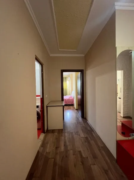 Tirane, jepet me qera apartament 2+1 Kati 2, 115 m² 650 € (Don Bosko, pranë Hotel Ferrarit)