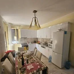 Shqiperi, jepet me qera apartament 3+1+Ballkon Kati 2, 128 m² 500 € (Durres PLAZH Iliria)