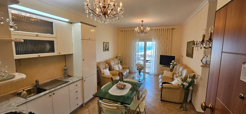 Shqiperi, shitet apartament 1+1+Ballkon Kati 2, 54 m² 140.000 € 