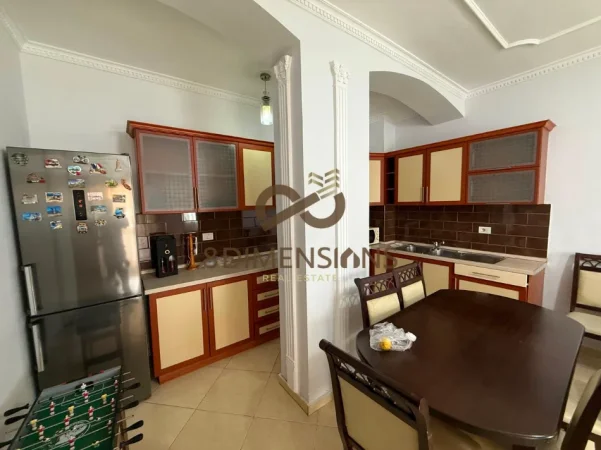 Jepet apartament 2+1 me qera mbrapa Zgares 5 Maj D8242A-179