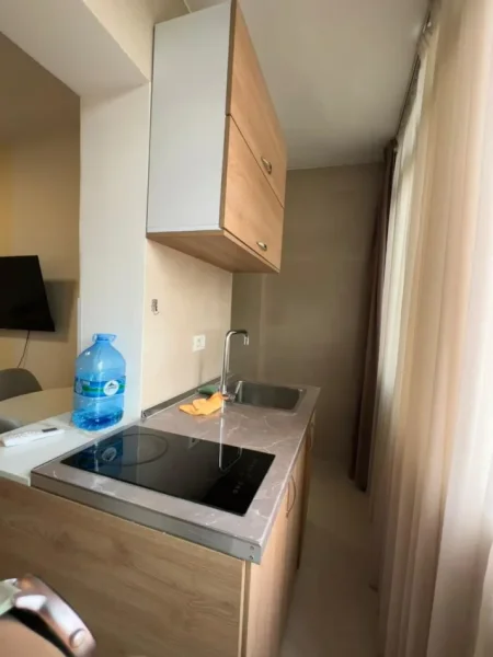 Tirane, jepet me qera apartament 1+1 Kati 5, 40 m² 400 € (Shkolla e Baletit)