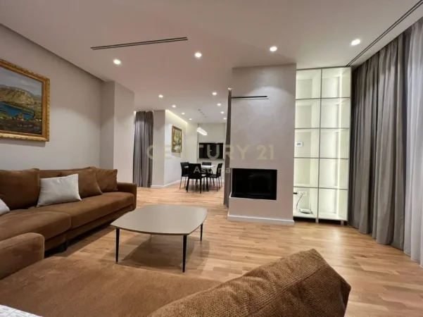 Tirane, jepet me qera apartament 3+1+Aneks+Ballkon Kati 11, 160 m² 2.500 € (Rruga e Kosovareve)