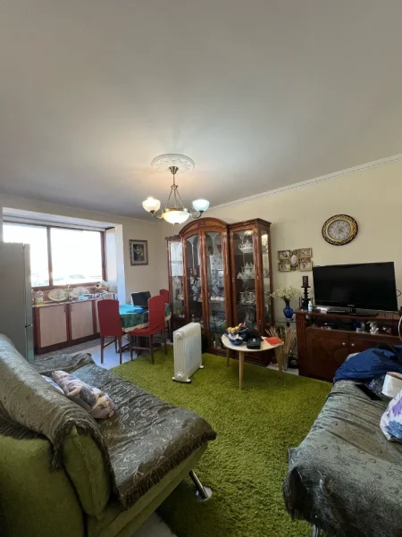 Tirane, jepet me qera apartament 2+1 Kati 5, 80 m², 45.000 LEKE (RRUGA FERIT XHAJKO)