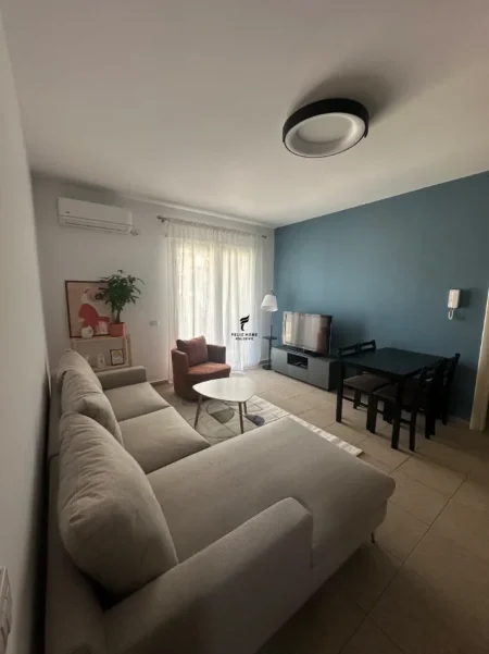 Tirane, jepet me qera apartament 1+1 Kati 6, 65 m² 650 € (STACIONI TRENIT)