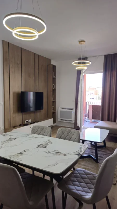 Tirane, jepet me qera apartament 2+1+Ballkon Kati 2, 90 m² 800 € (Rruga Dritan Hoxha)