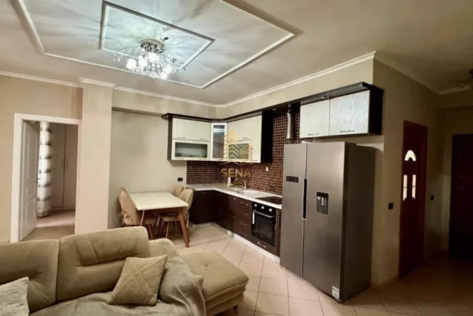 Tirane, jepet me qera apartament 2+1+Ballkon Kati 2, 85 m² 700 € (Kodra e Diellit)