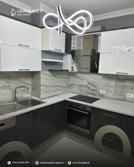 Tirane, jap me qera apartament duplex 3+1+Aneks+Ballkon , 130 m² 1.500 € 